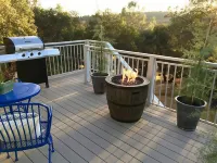Papillon Cellars - the Loft Hotels in Mariposa
