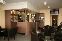 Logis Hôtel- Restaurant la Renaissance Hoteles en Raon-l'Étape