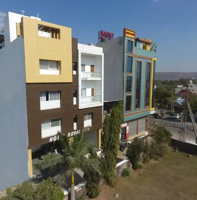 Hotel Royal Inn Ξενοδοχεία στην πόλη Chittorgarh