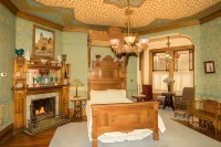 The Richards House Hotels in Dubuque