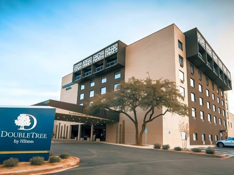 DoubleTree by Hilton Lubbock University Area