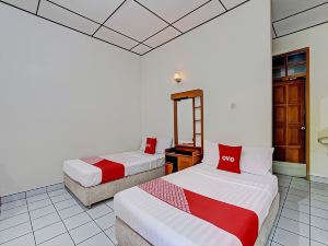 OYO 92885 Satriafi 2 Hotel