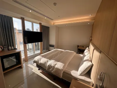 米淇旅店-羅東館 鄰近水岸-森林物語可愛動物園區的酒店