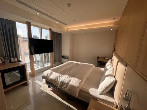 Michi Hotel - Luodong Отели рядом с достопримечательностью «National Center for Traditional Arts»