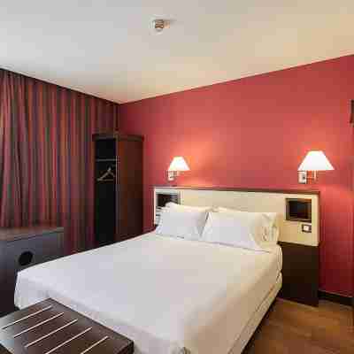 Sercotel Sant Boi Rooms