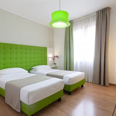 هوتل ميلانو بالمانوفا Hotels near تشيميانو