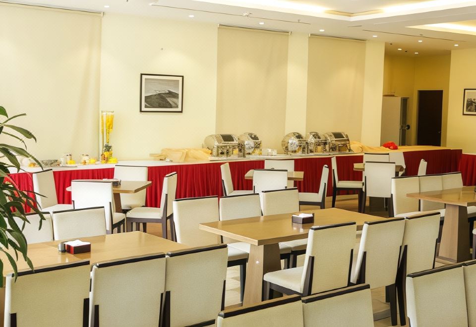 TQT Hanoi Hotel Over view