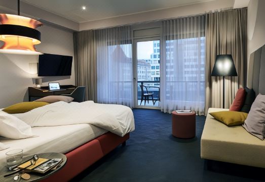 호텔 노이어 프리츠 스위트룸 내부