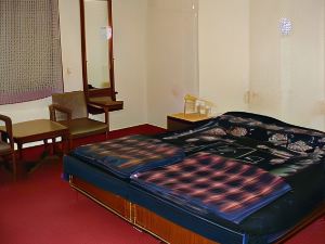 Hotel Punetha Inn, Pithoragarh