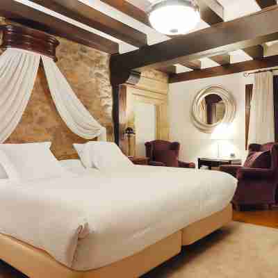 Hotel Casa del Marques Rooms