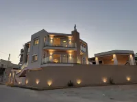 Elia Luxury Residence Hotels in Xirovrisi