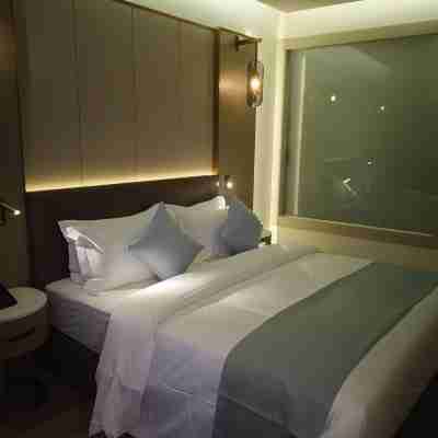 H Luxury Hotel Rooms