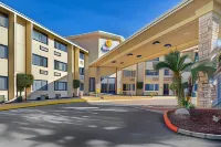 Comfort Inn & Suites Rocklin - Roseville - parking