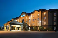 Days Inn by Wyndham Medicine Hat