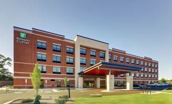 Holiday Inn Express Holly Springs - Raleigh Area