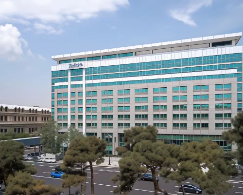 Radisson Hotel Baku Hotel berhampiran Dataran Kemerdekaan