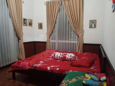Miracle Guest House Hotel dekat Campervan Gunung Bunder, Bedeng Campsite