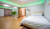 Hoengseong Soso 153 Pension Hotels near Hoengseong Theme Land