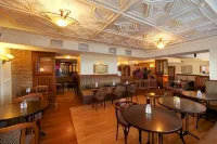 Walter Raleigh Hotel - Breakfast