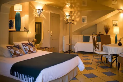 In Provence Hotel Các khách sạn ở Venelles