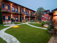 Le Serre Suites & Apartments Hotels in Moncalieri