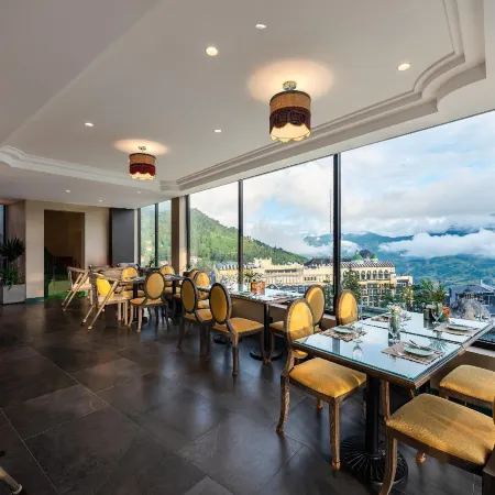 Azalea Sapa Hotel