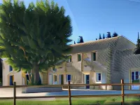 La Petite Plaine Hotels in Grignan