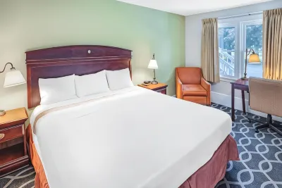 Travelodge by Wyndham Great Barrington Berkshires Hotels near Monument Mountain