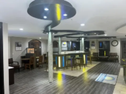 Days Inn by Wyndham Fayetteville