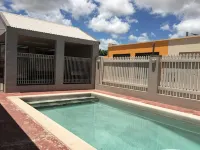 Plantation Park Motor Inn Hotel di Ayr