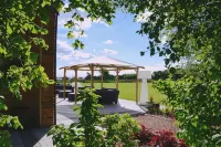 Brackenborough Lakes Resort Hotels in Legbourne