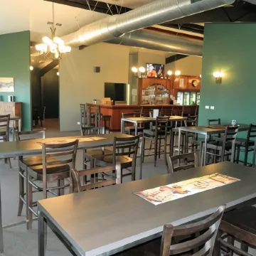 Dooleys Tavern and Motel Capella