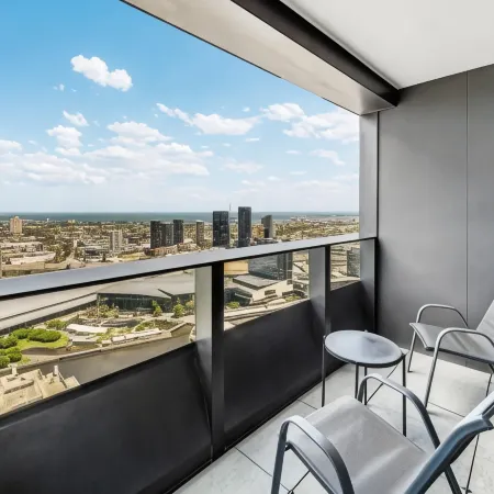 Pars Apartments - Melbourne Quarter- Unique View of City and Yarra