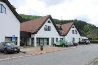 維爾酒店 - 停車場