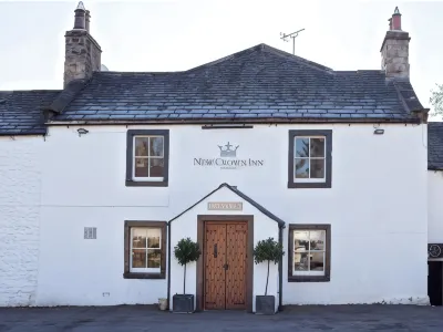 New Crown Inn Hotels in Bolton