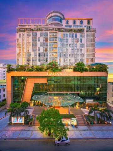 Galina Hotel & Spa Отели рядом с достопримечательностью «Лонг Шон»