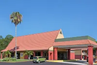 Days Inn by Wyndham Cocoa Cruiseport West at I-95/524 Hotels in Cocoa West