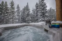 Location = Awesome! Plus a private Hot Tub!