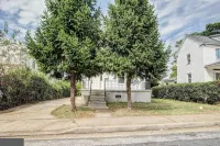 Spacious Elegantly Furnished 4BR House in Great Location in Baltimore