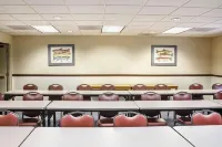 Quality Inn & Suites Longview Kelso Hotels in Kelso