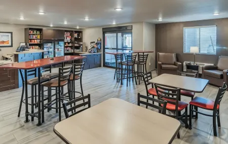 My Place Hotel-Vancouver, WA