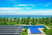 Oceanfront Condominium - Nilaveli - parking
