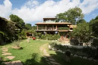 Casa da Lua Pousada Hotels near Capital da Chapada dos Veadeiros