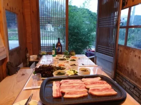 Yangyang Hanok Stay Mansongjae Отели рядом с Международный аэропорт Янъян