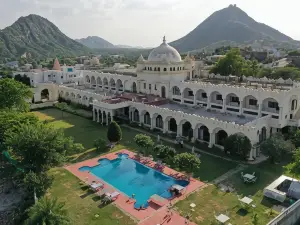 Gulaab Niwaas Palace