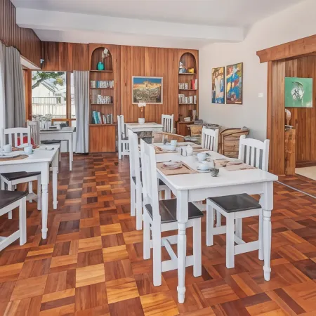6 Stemmet Lodge