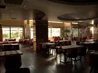 Liv Suit Hotel - Spa