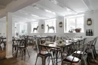 Villa Provence - breakfast