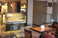 Soleste Suites