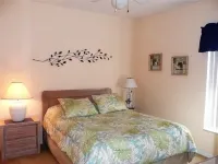 Beautiful open sunny Condo on waterfront dock with Gulf access in  Cape Coral Fl